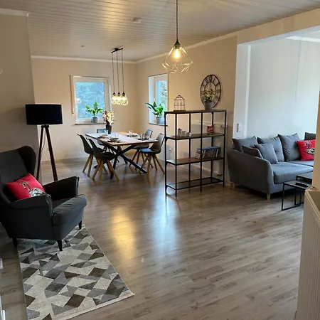 100m2 5 Min Zum Gemuetlich Und Ruhig 아파트 *