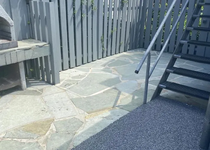 100m2 5 Min Zum Gemuetlich Und Ruhig *